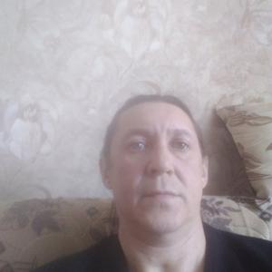 Парни в Барнауле (Алтайский край): Олег, 52 - ищет девушку из Барнаула (Алтайский край)