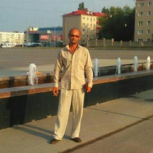 Парни в Уфе (Башкортостан): Кэм, 53 - ищет девушку из Уфы (Башкортостан)