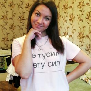 Девушки в Кемерово: Julia, 36 - ищет парня из Кемерово
