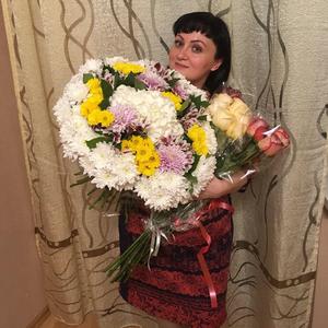 Девушки в Комсомольске-На-Амуре: Lisichka, 44 - ищет парня из Комсомольска-На-Амуре