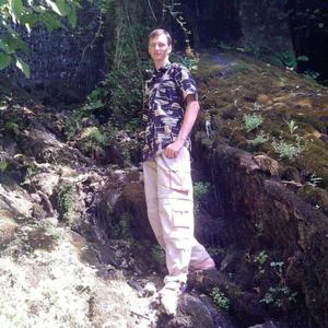 Парни в Саратове: Олег Проскурин, 42 - ищет девушку из Саратова