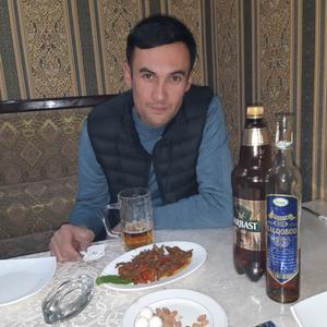Парни в Андижане: Фарход Бурхонов, 38 - ищет девушку из Андижана