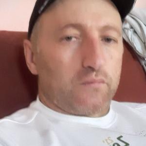 Парни в Владикавказе: Игорь, 30 - ищет девушку из Владикавказа