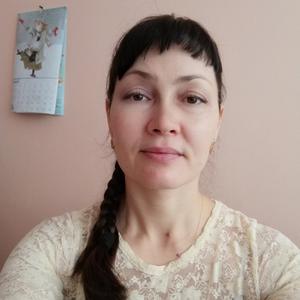 Девушки в Новокузнецке: Анна, 43 - ищет парня из Новокузнецка