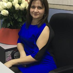 Девушки в Омске: Екатерина, 40 - ищет парня из Омска