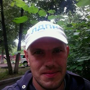 Парни в Бийске: Олег, 40 - ищет девушку из Бийска