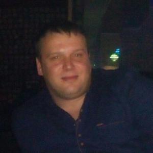 Парни в Ессентуках: Антон, 35 - ищет девушку из Ессентуков
