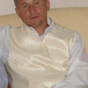 Парни в Южно-Сахалинске: Алексей, 54 - ищет девушку из Южно-Сахалинска