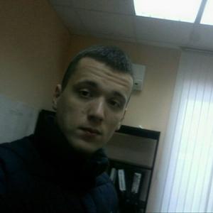 Парни в Ульяновске: Эдуард, 29 - ищет девушку из Ульяновска