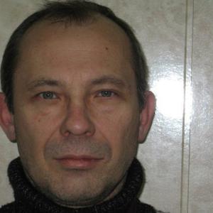 Дмитрий, 64 года, Москва