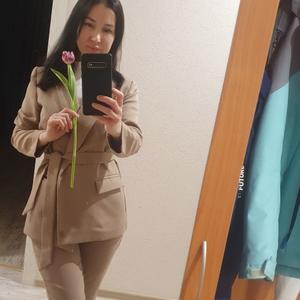 Девушки в Татарстане: Альбина, 37 - ищет парня из Татарстана