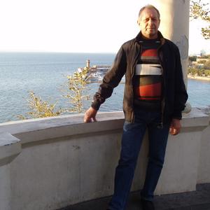  Виктор, 62 года, Владивосток