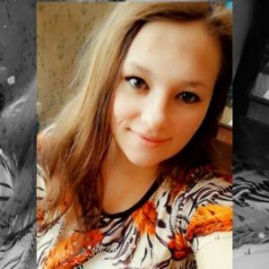 Девушки в Саяногорске: Анастасия, 25 - ищет парня из Саяногорска