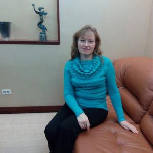 Девушки в Нижнекамске: Татьяна, 51 - ищет парня из Нижнекамска