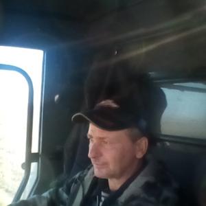 Парни в Саратове: Геннадий Плотников, 53 - ищет девушку из Саратова