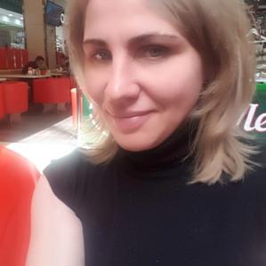 Девушки в Новокузнецке: Светлана, 43 - ищет парня из Новокузнецка