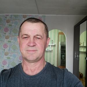 Геннадий, 59 лет, Надым