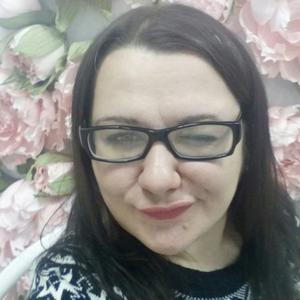 Девушки в Жигулевске: Рита, 42 - ищет парня из Жигулевска