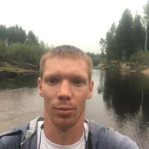 Игорь, 32 года, Усинск