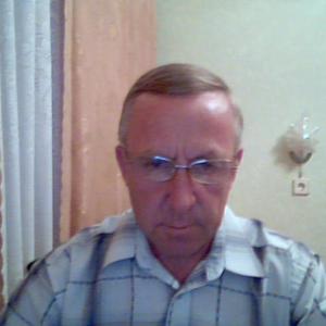 Парни в Ульяновске: Николай Костягин, 73 - ищет девушку из Ульяновска