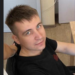 Парни в Калининграде: Богдан, 27 - ищет девушку из Калининграда