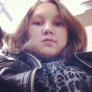 Девушки в Новокузнецке: Катя, 28 - ищет парня из Новокузнецка