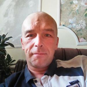 Денис, 46 лет, Междуреченск