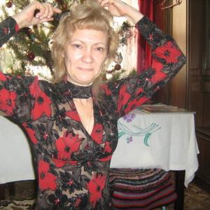 Девушки в Калининграде: Елена Германовна Кидярова, 62 - ищет парня из Калининграда