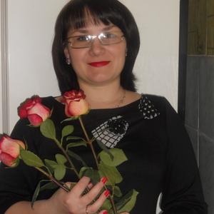 Девушки в Миассе: Анастасия Александрова, 45 - ищет парня из Миасса