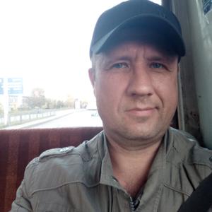 Виталий, 48 лет, Томск