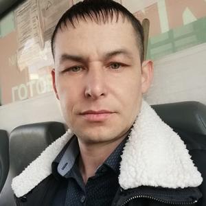 Юрий, 39 лет, Уфа