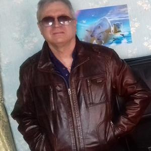 Анатолий, 65 лет, Прохладный