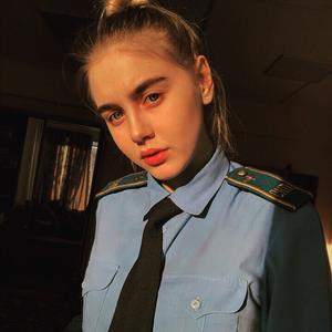Девушки в Новосибирске: Дарья, 23 - ищет парня из Новосибирска