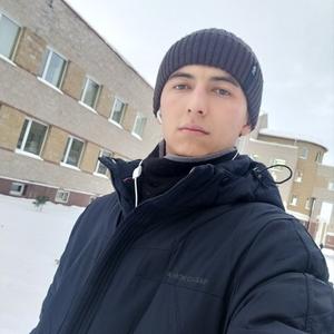Парни в Ханты-Мансийске: Джон, 25 - ищет девушку из Ханты-Мансийска