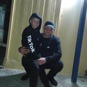 Парни в Кишиневе: Артур, 42 - ищет девушку из Кишинева
