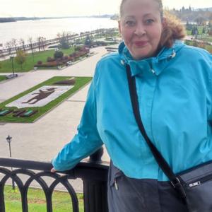 Девушки в Череповце: Екатерина, 38 - ищет парня из Череповца
