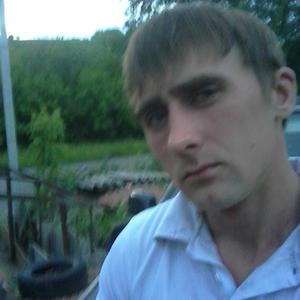 Алексей, 38 лет, Осинники