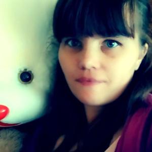 Девушки в Челябинске: Таня, 29 - ищет парня из Челябинска