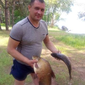Виталий, 42 года, Саратов