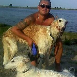 Sergey, 45 лет, Солигорск