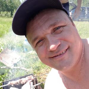 Парни в Лесосибирске: Сергей, 49 - ищет девушку из Лесосибирска