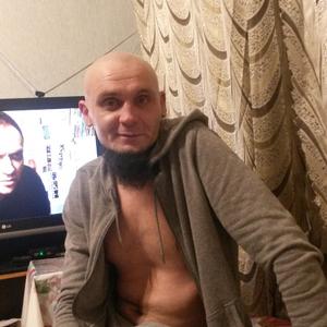 Парни в Калининграде: Виталик, 39 - ищет девушку из Калининграда