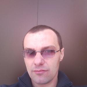 Парни в Ставрополе: Юрий Усиков, 41 - ищет девушку из Ставрополя