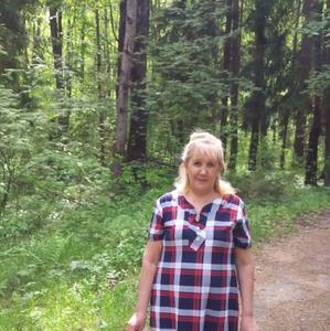 Девушки в Смоленске: Лилия, 54 - ищет парня из Смоленска