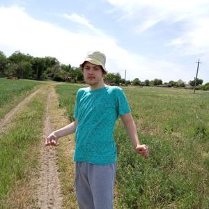 Парни в Ставрополе: Андрей, 19 - ищет девушку из Ставрополя