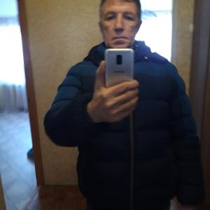 Парни в Челябинске: Олег, 58 - ищет девушку из Челябинска
