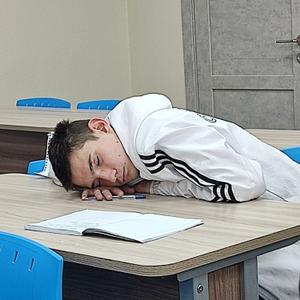 Анатолий, 18 лет, Екатеринбург