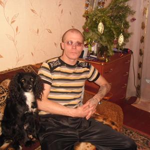 Парни в Новокузнецке: Филя, 45 - ищет девушку из Новокузнецка