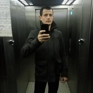 Artem, 32 года, Санкт-Петербург
