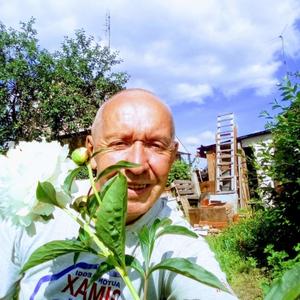 Валерий, 66 лет, Екатеринбург